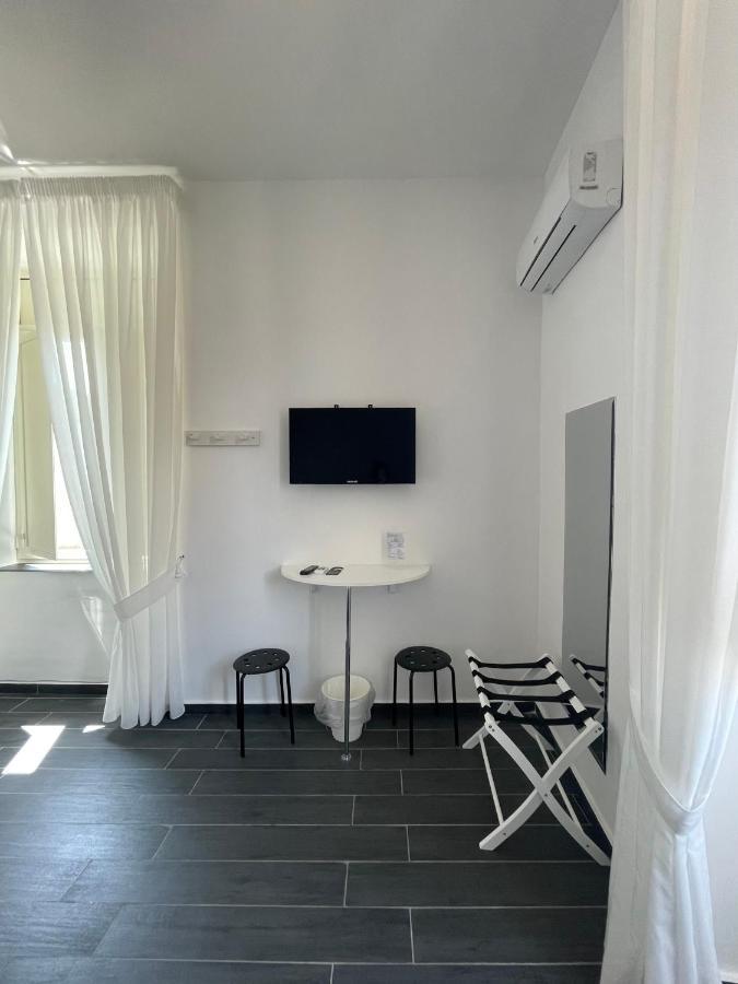 Le Porte Di - Guest house